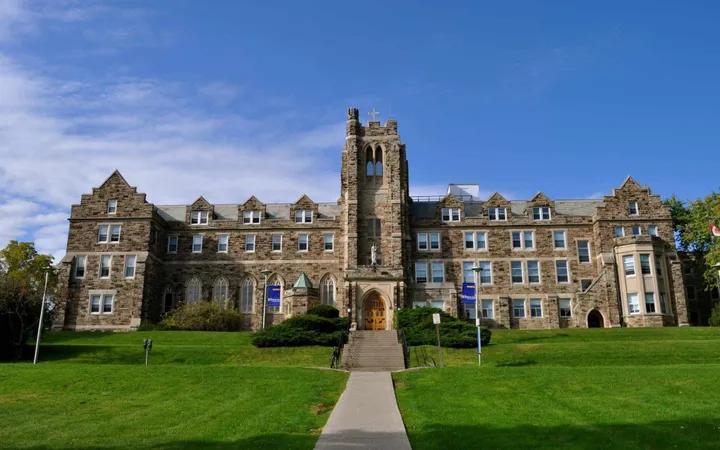 جامعة ويسترن أونتاريو - Western University