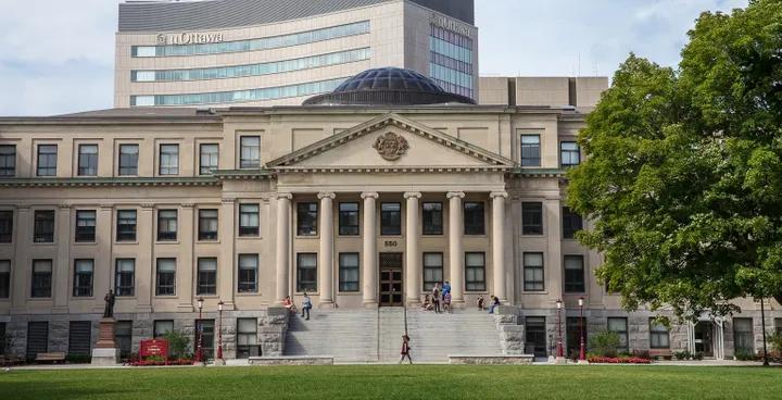 جامعة أوتاوا Ottawa University